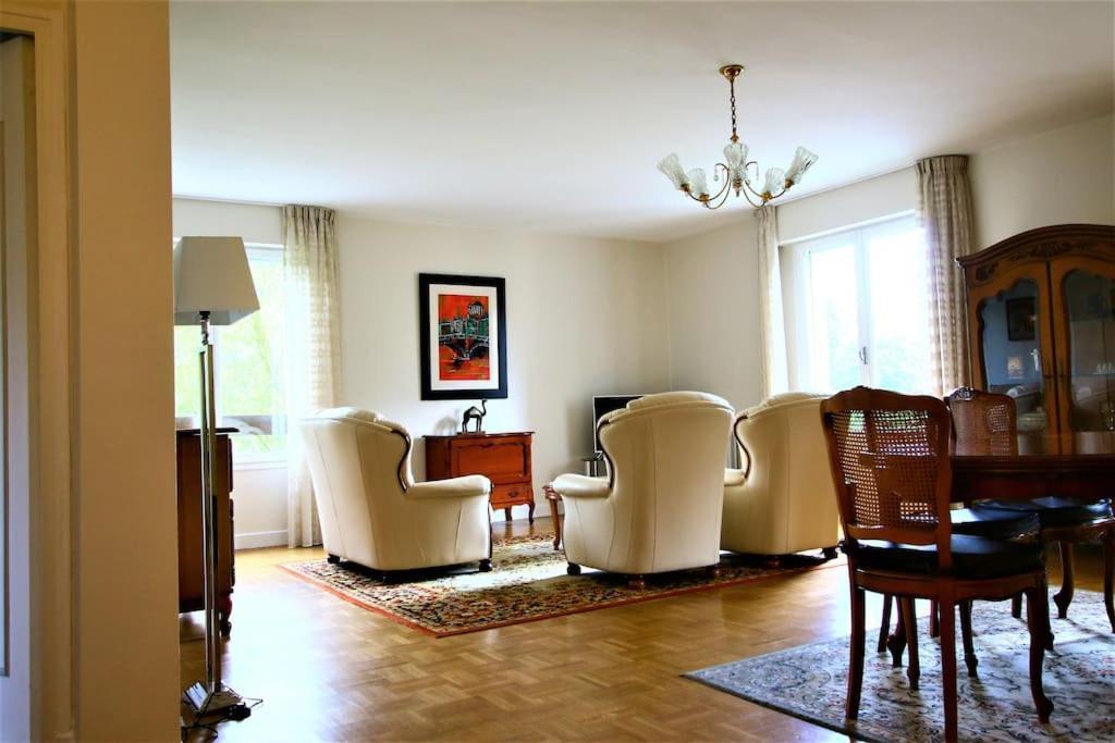 サルラ・ラ・カネダLarge 2 Bed-Balcony-7 Mins Walk To Historic Centreアパートメント エクステリア 写真